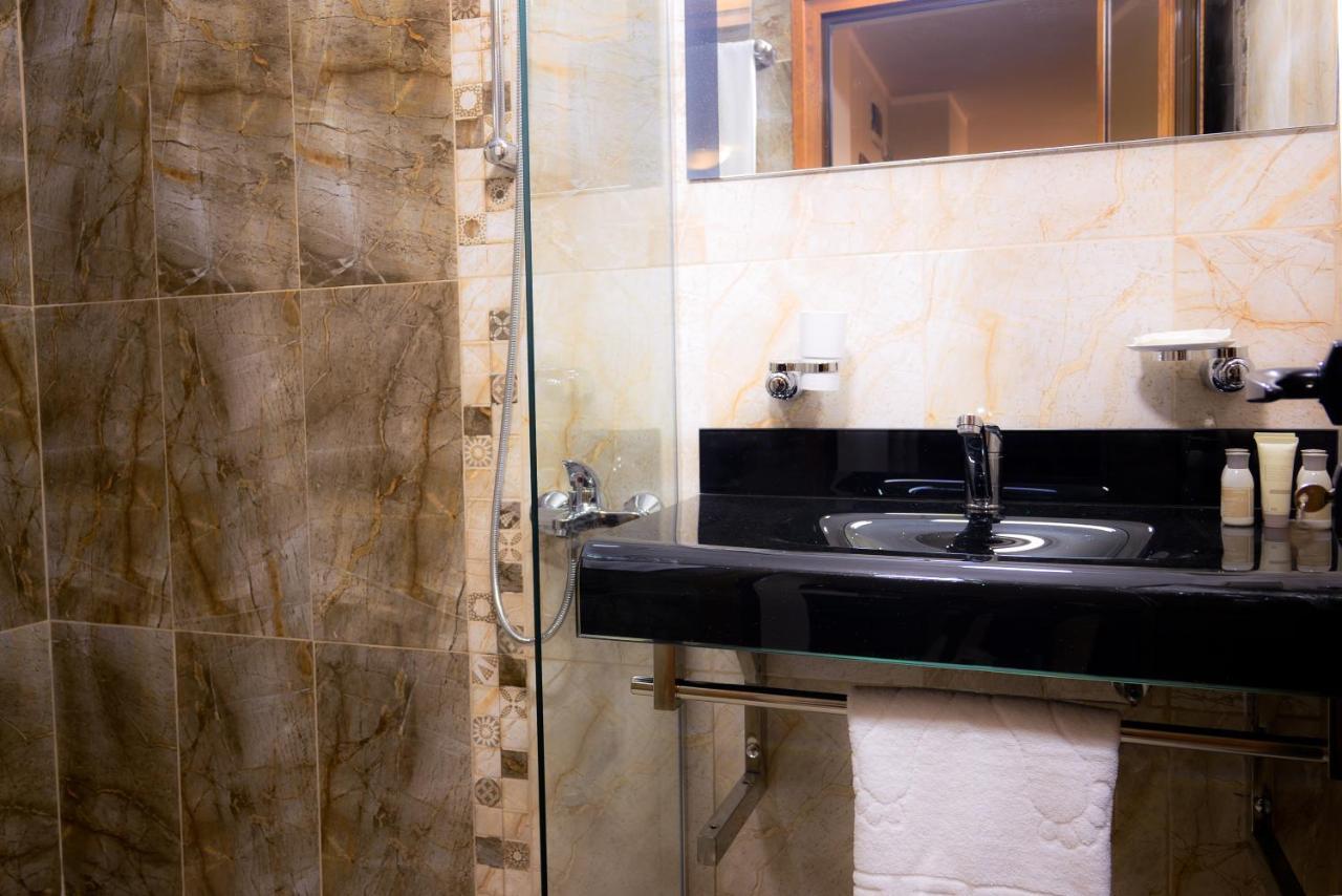 Hotel Leda ソフィア エクステリア 写真